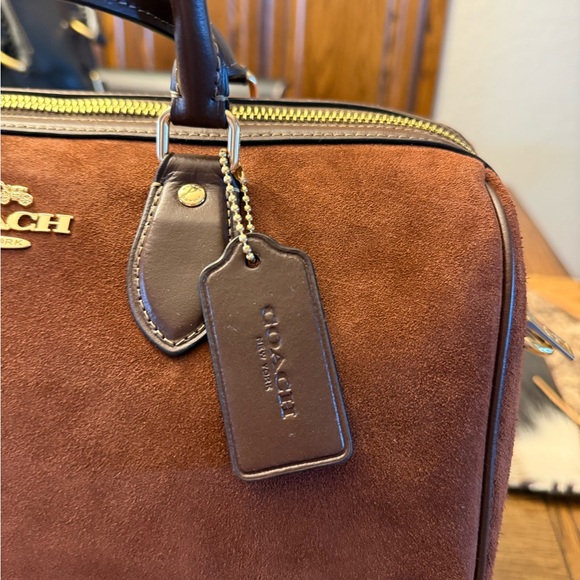 Coach Suede Rowan - Picture 6 of 9